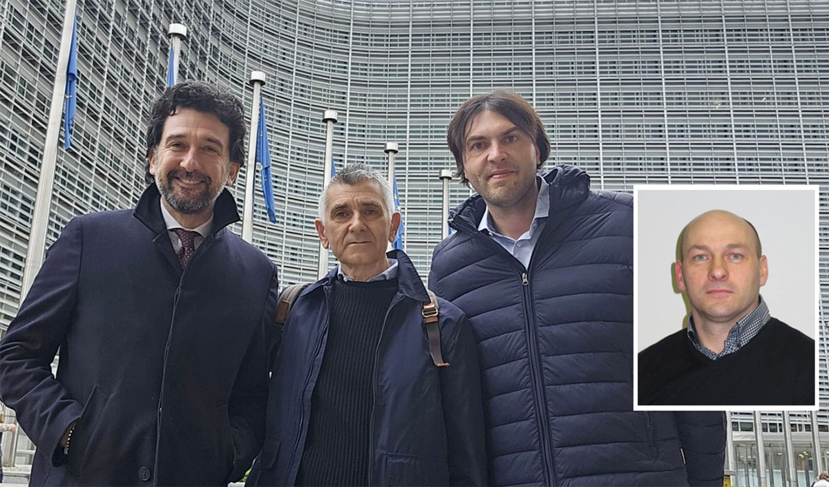 Da sinistra: Claudio Dall'Agata, Gianni Ceredi (Apofruit), Lorenzo Siroli (Università di Bologna) e Carlo Bevini (International Paper)